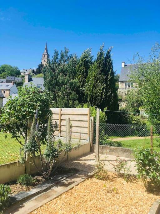 Logement Independant,Calme A 2 Pas Du Centre Ville Lannion Exterior foto